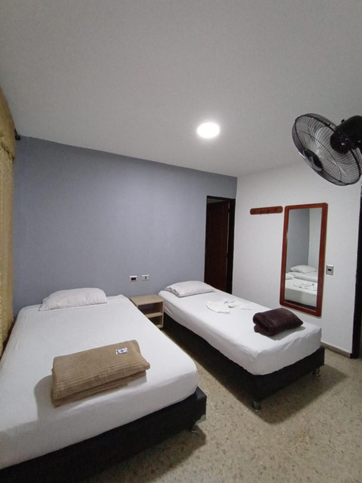 Hotel Medellin Kapital Exterior foto