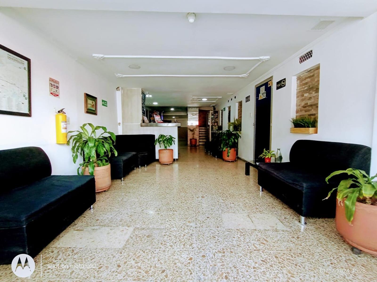 Hotel Medellin Kapital Exterior foto